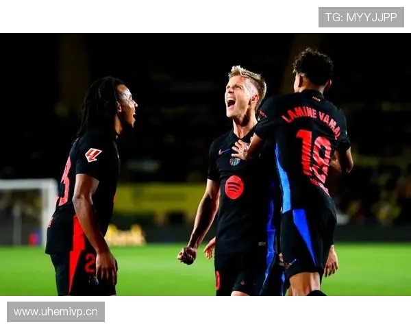 西甲热门球队本赛季表现稳健，竞争力持续增强