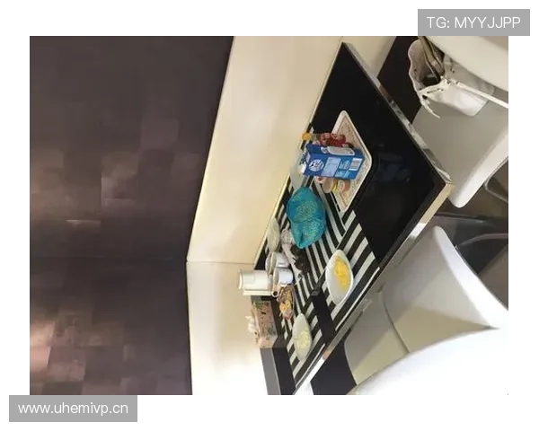 傅园慧又换豪宅了，这架势小区奶奶们能跟上不？