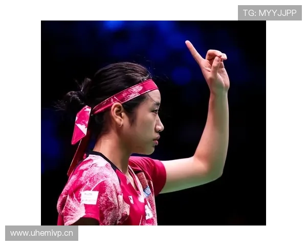 安洗莹赛场上铁血，下了场居然爱收藏限量香水？这反差我服！