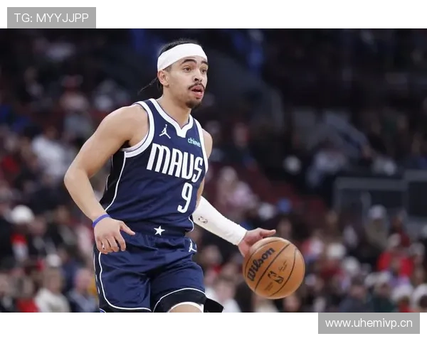 迈克尔·芬利精准三分拉开与同位置投手得分效率差距