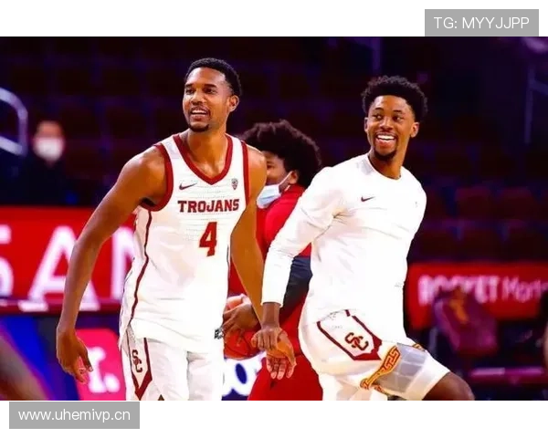 韦伯内线高效篮下终结对比分差距显著提升球队内线竞争力